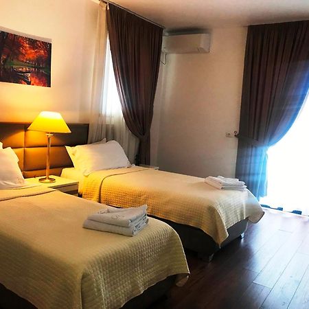 Chateau Linza Resort Tirana Zewnętrze zdjęcie