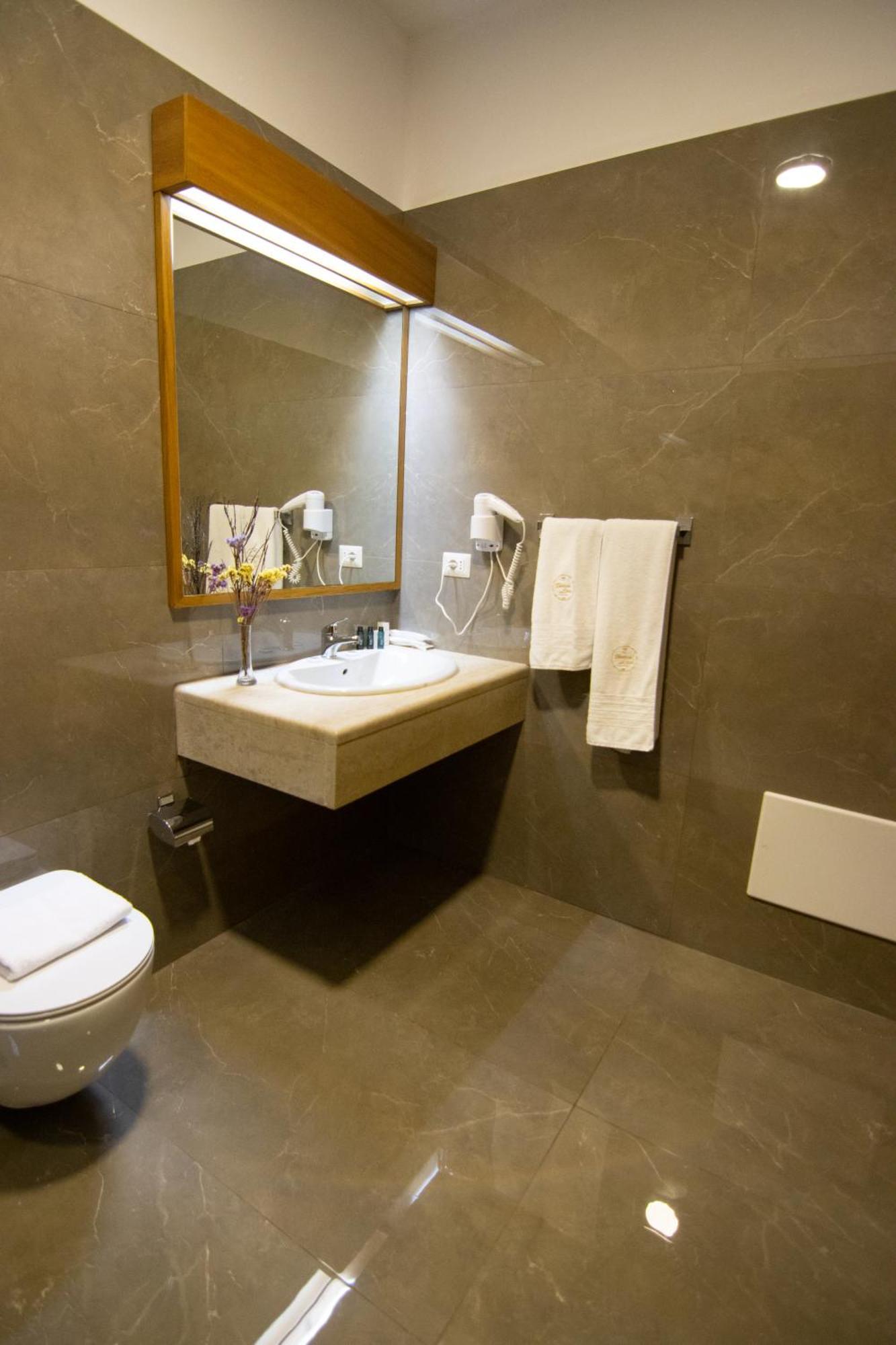 Chateau Linza Resort Tirana Zewnętrze zdjęcie