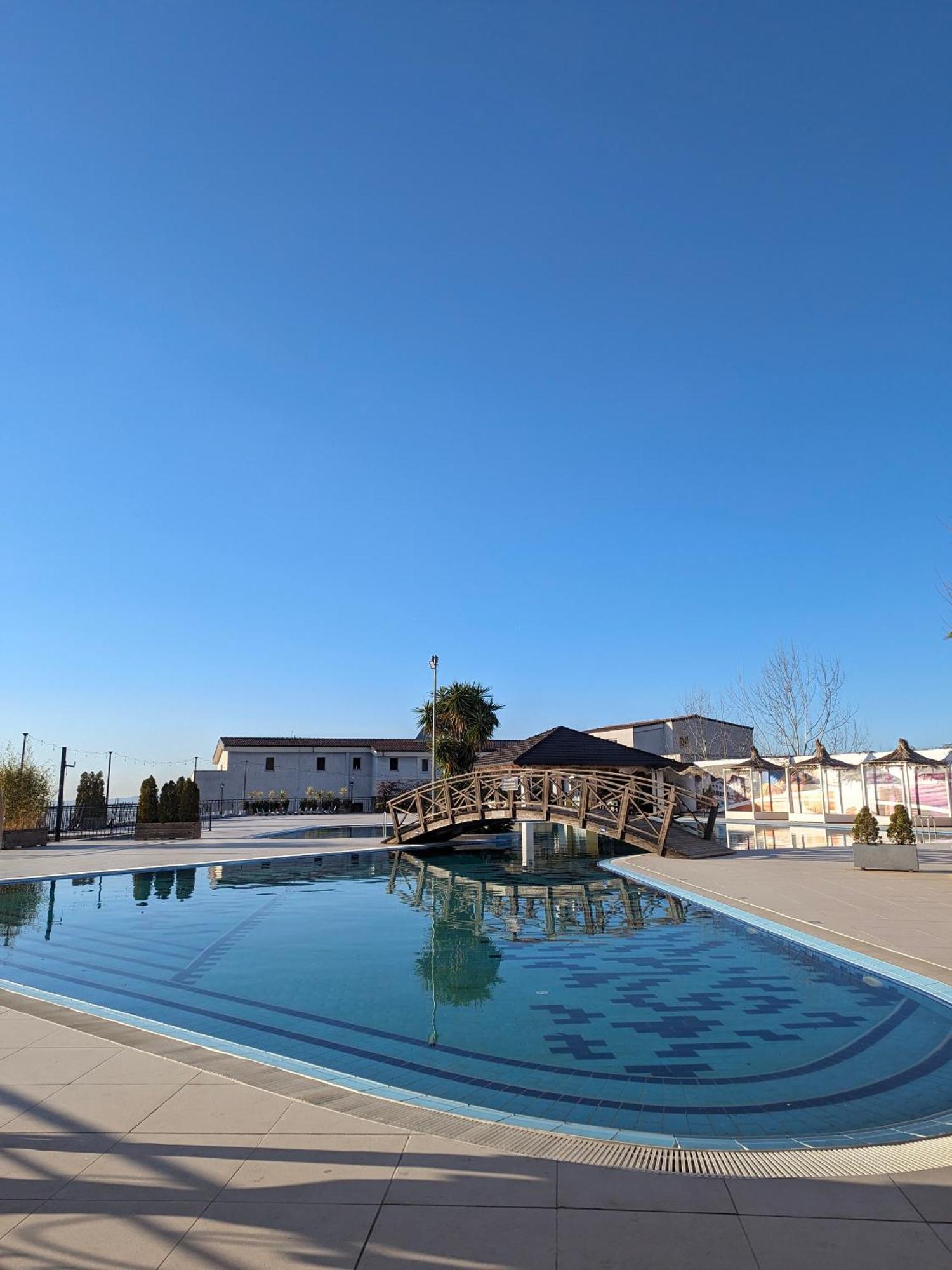 Chateau Linza Resort Tirana Zewnętrze zdjęcie